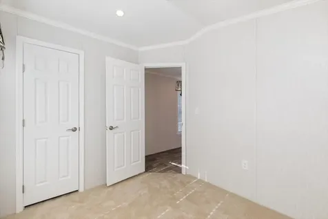 54 Hagop Road Salem NH 03079