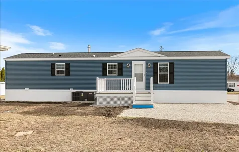 54 Hagop Road Salem NH 03079
