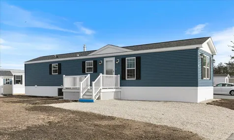 54 Hagop Road Salem NH 03079