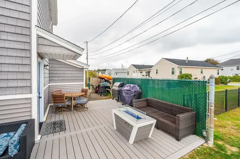 28 Kings Highway Hampton NH 03842