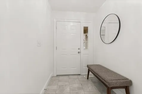 4 Peninsula Drive Stratham NH 03885