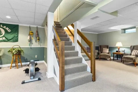4 Peninsula Drive Stratham NH 03885
