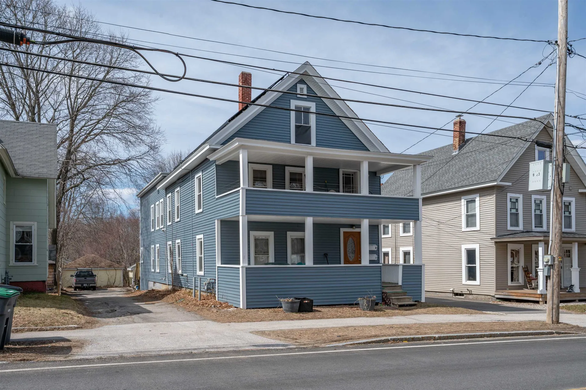 18 Broadway Pembroke NH 03275