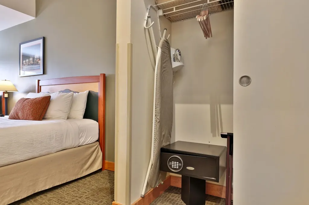 228 East Mountain Road Killington VT 05751