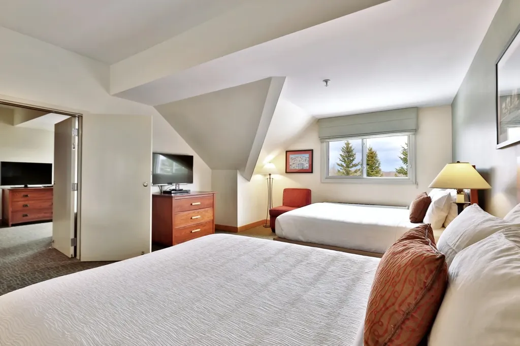 228 East Mountain Road Killington VT 05751