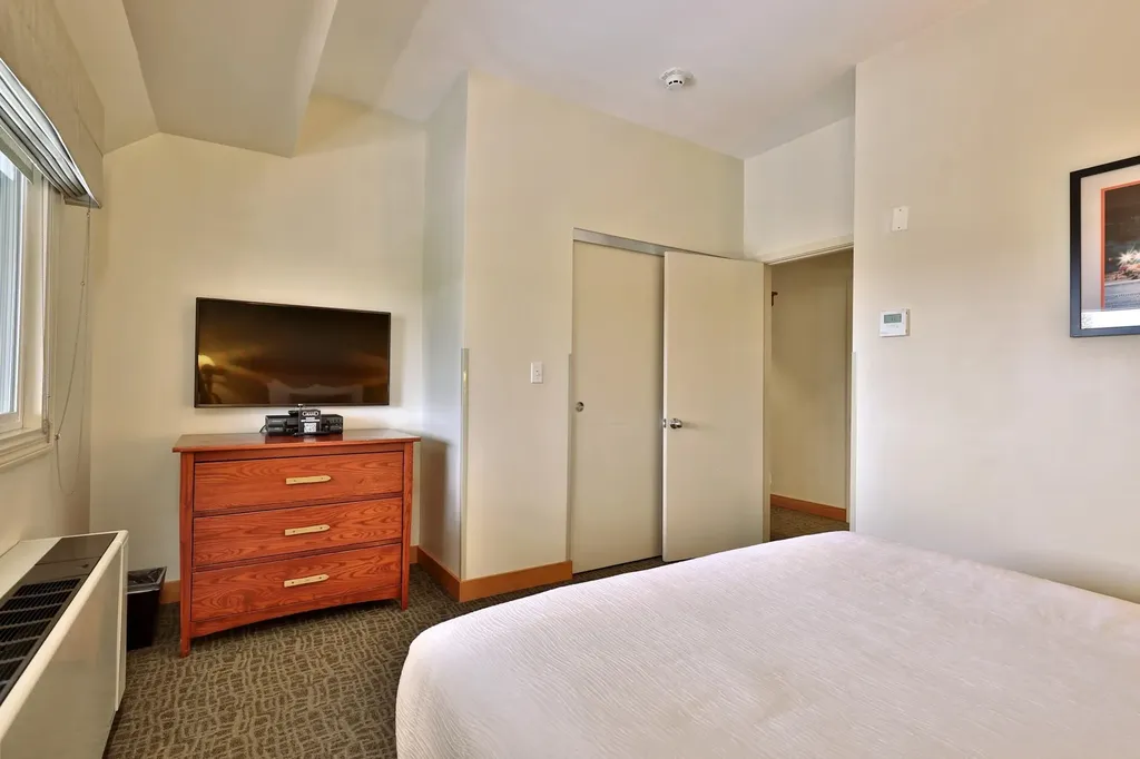 228 East Mountain Road Killington VT 05751