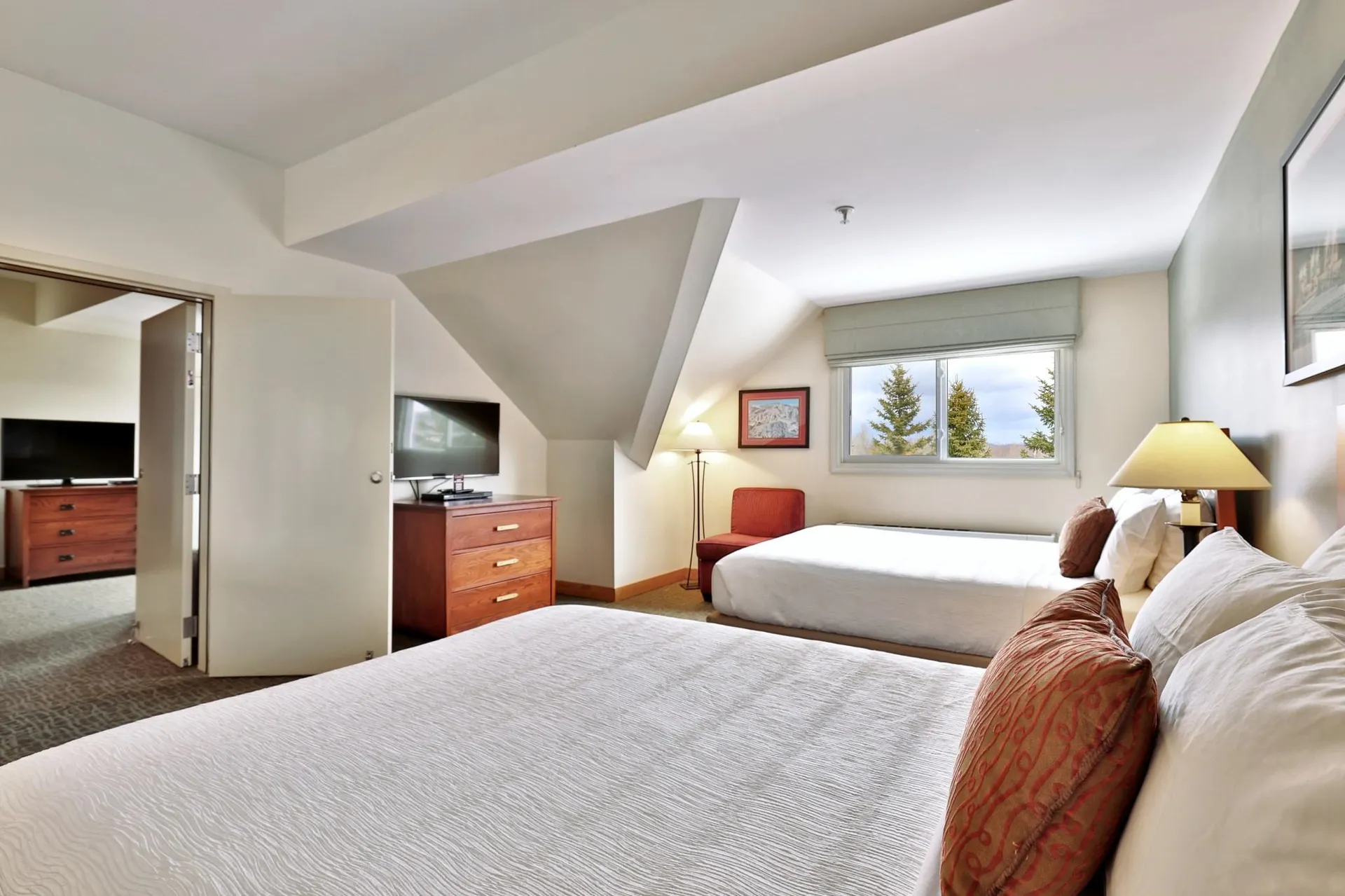 228 East Mountain Road Killington VT 05751