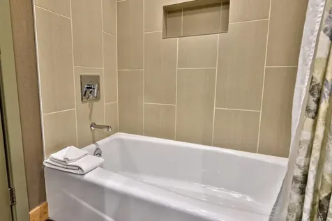 228 East Mountain Road Killington VT 05751