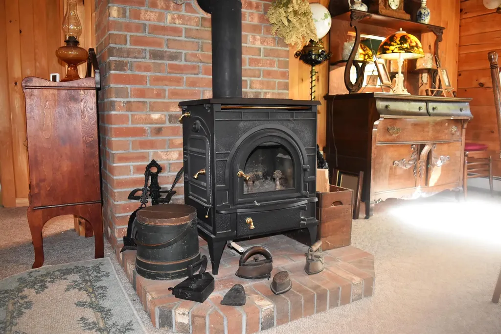 56 Mountain Road Middletown Springs VT 05757