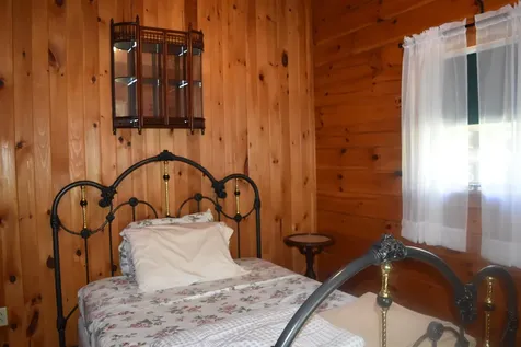 56 Mountain Road Middletown Springs VT 05757