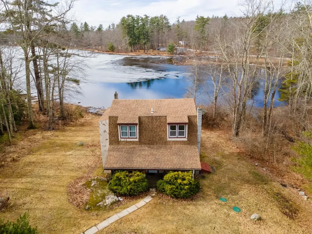559 Beauty Hill Road Barrington NH 03825