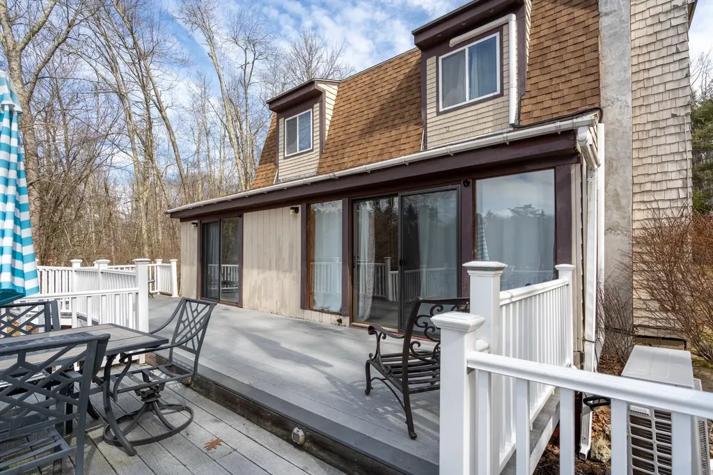 559 Beauty Hill Road Barrington NH 03825