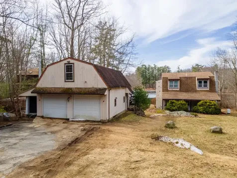 559 Beauty Hill Road Barrington NH 03825