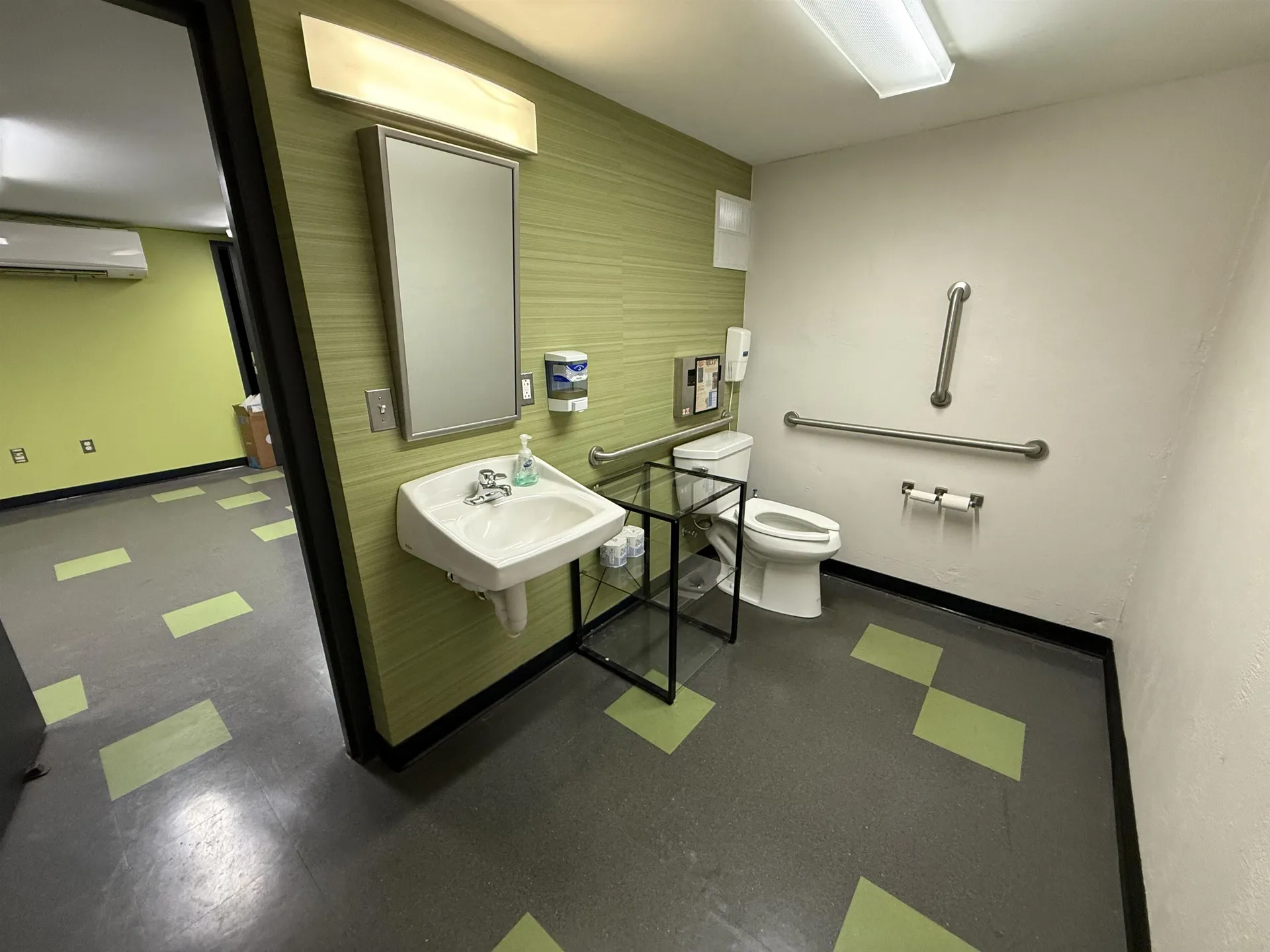 942 Putney Road Brattleboro VT 05301