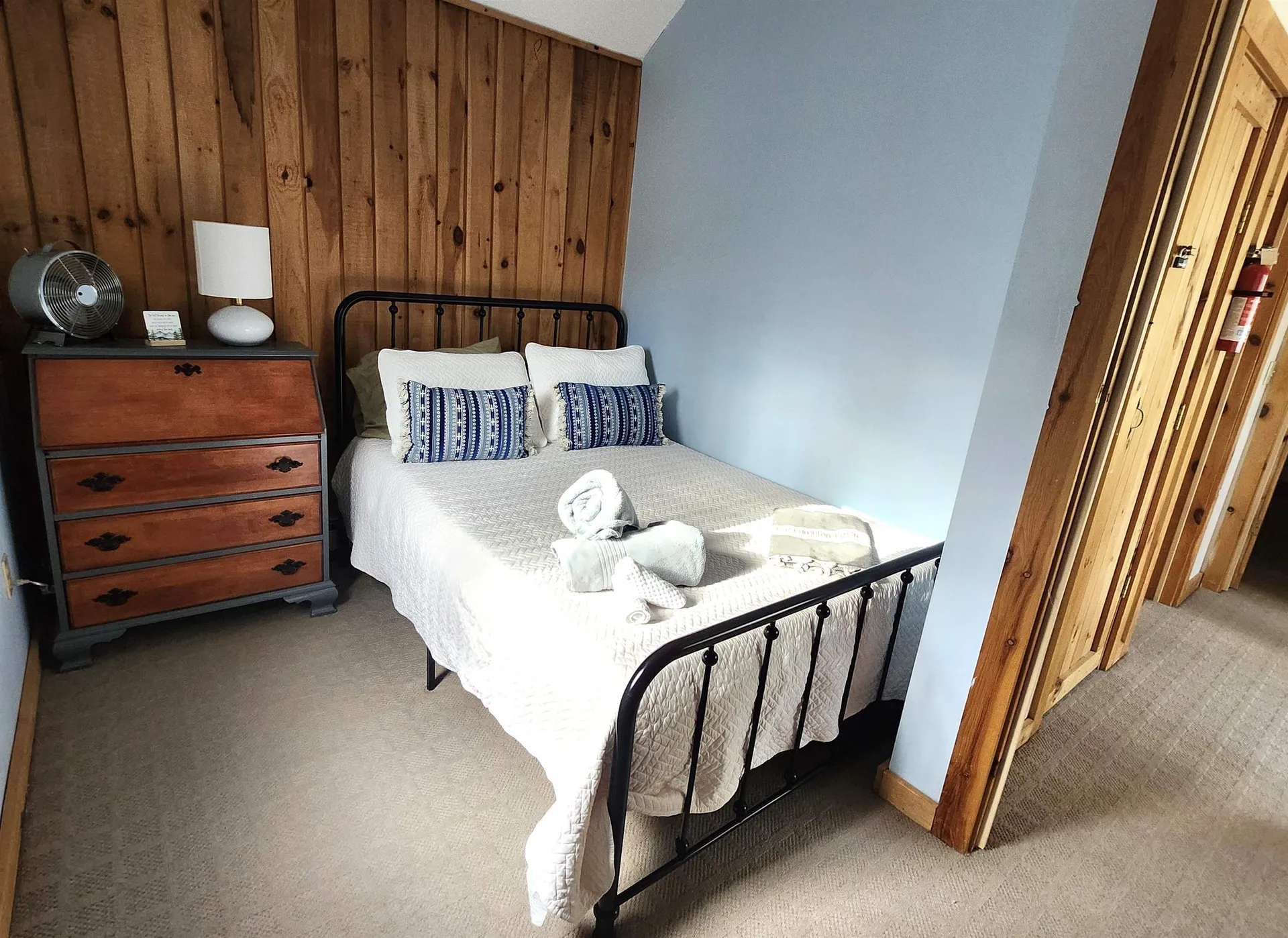 22 Court Street Campton NH 03223