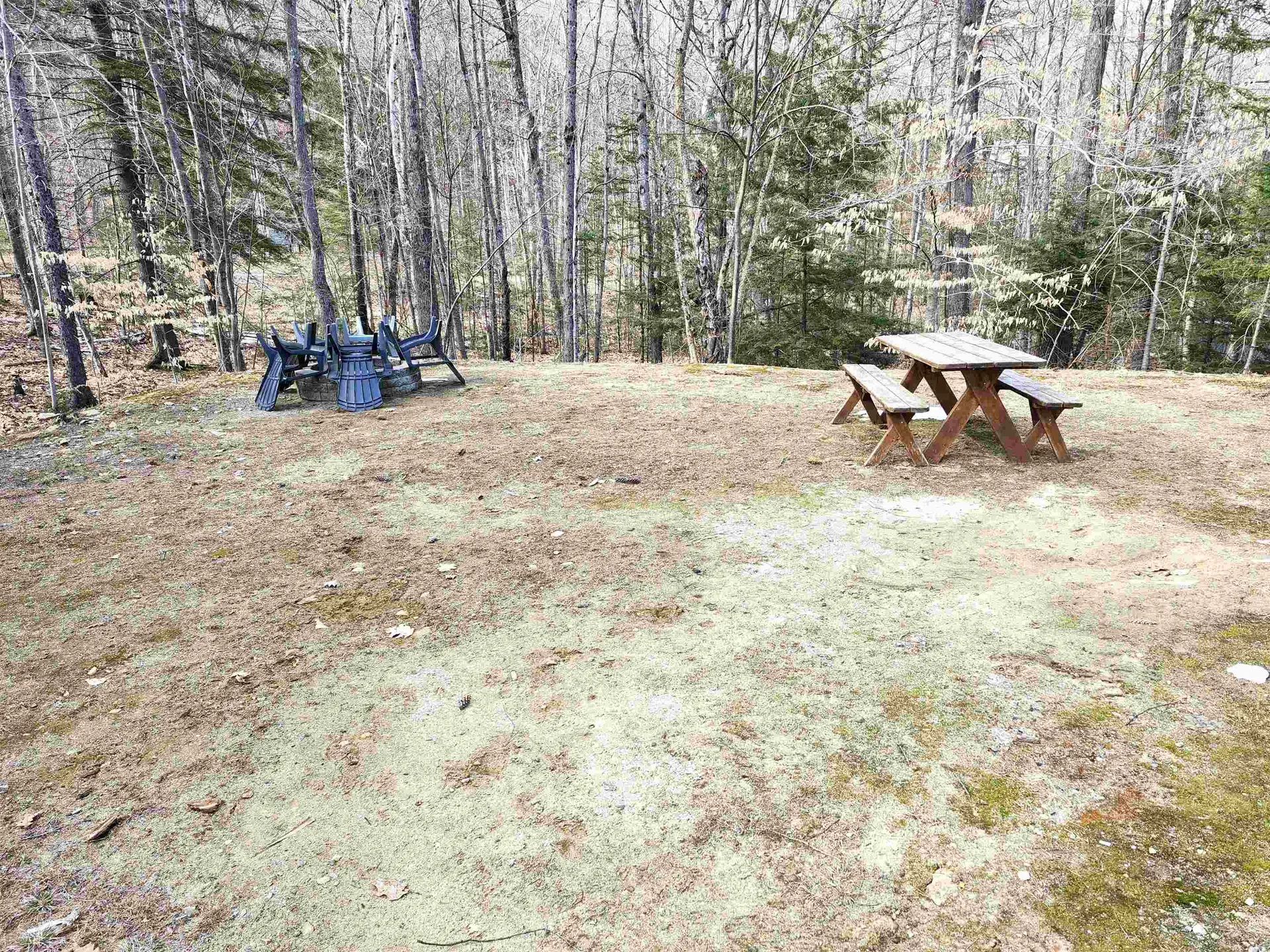 22 Court Street Campton NH 03223