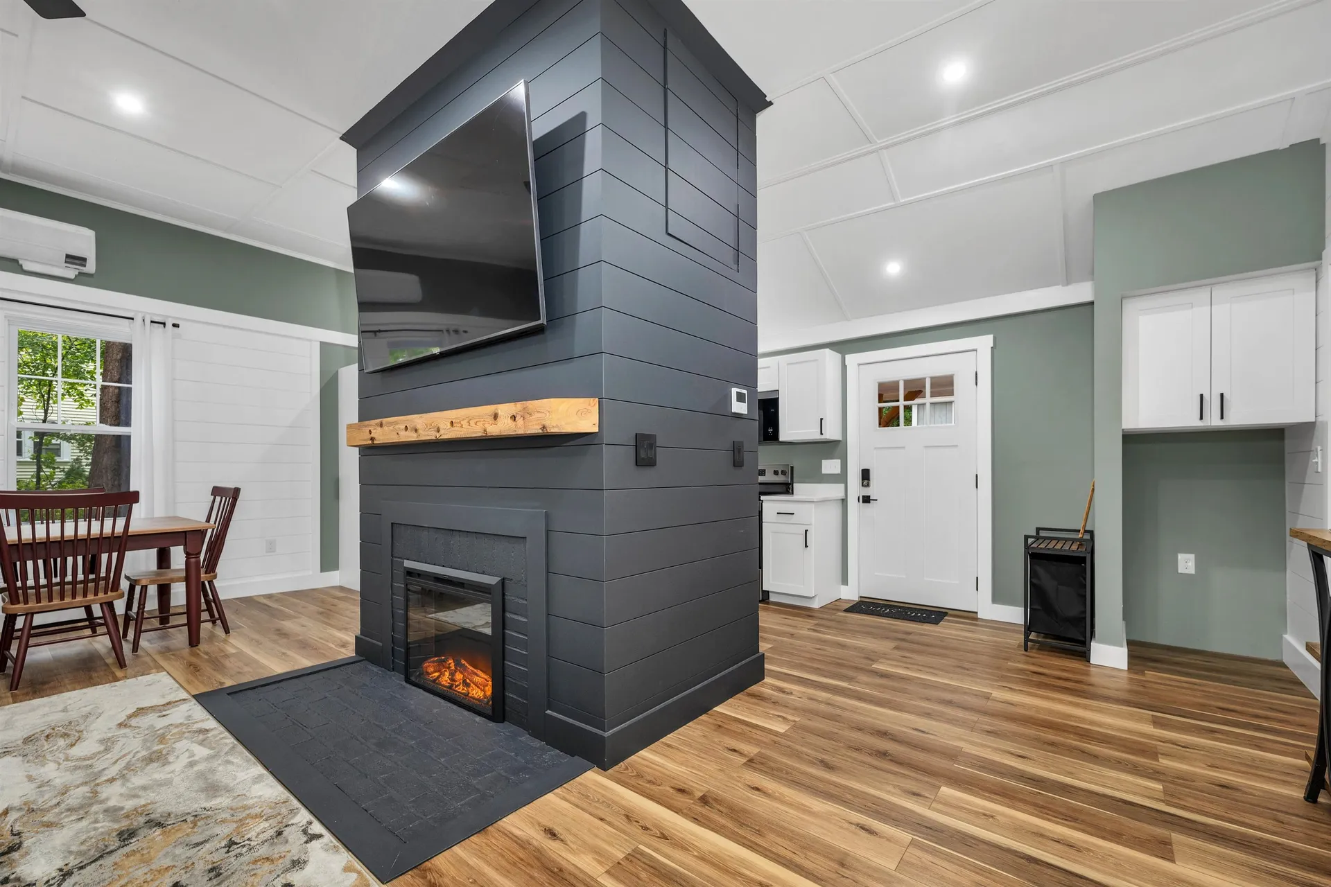 21 Sawicki Lane Belmont NH 03220