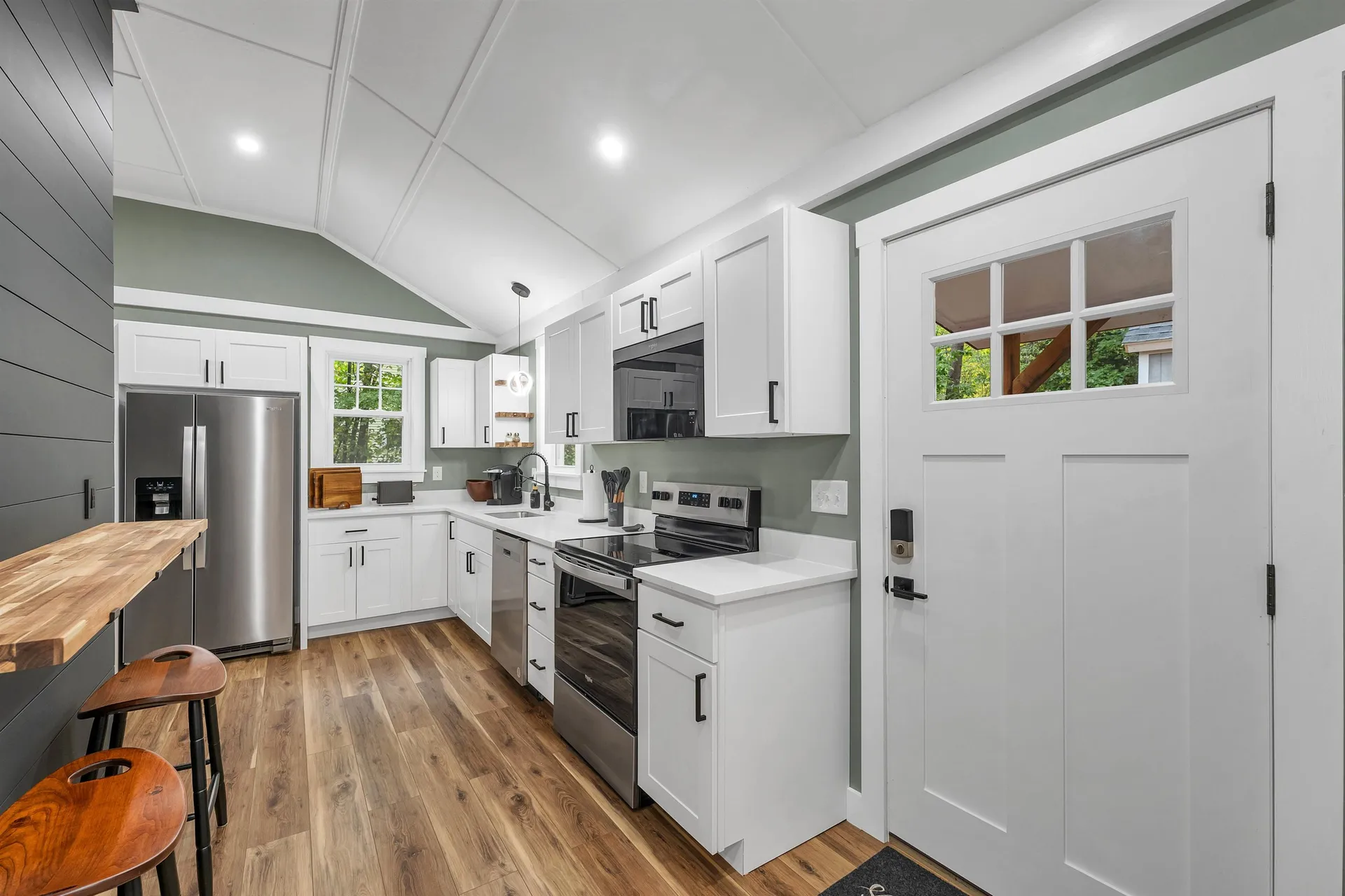 21 Sawicki Lane Belmont NH 03220