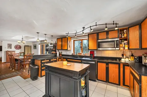 2 Hillrise Lane Meredith NH 03253