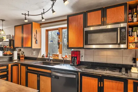 2 Hillrise Lane Meredith NH 03253