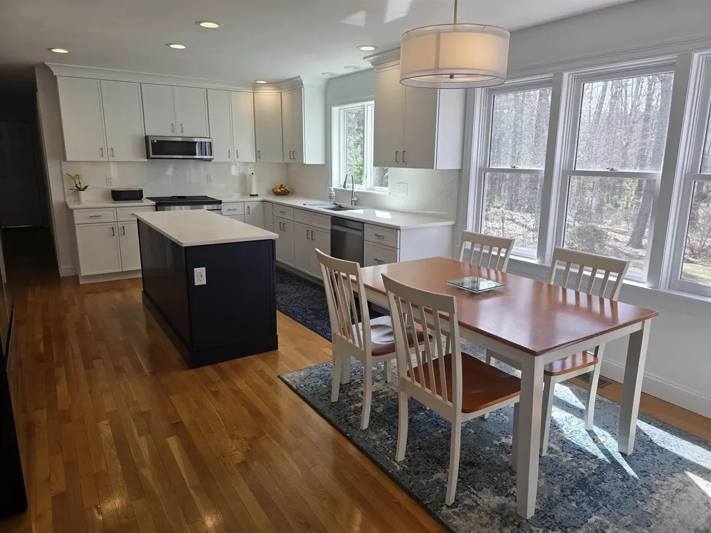 3 Hillside Avenue Exeter NH 03833