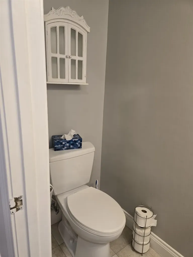 3 Hillside Avenue Exeter NH 03833