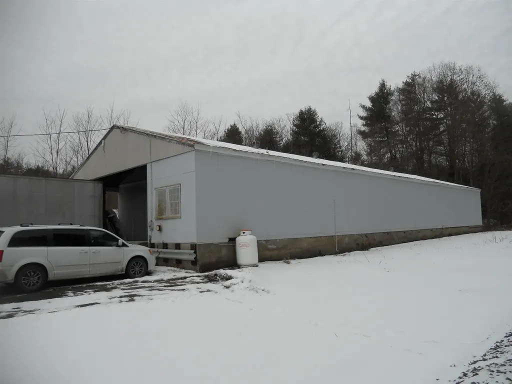 5 River Road Claremont NH 03743