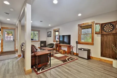 1583 Route 100 Plymouth VT 05056