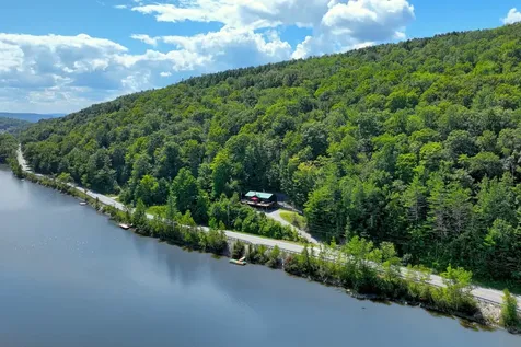 1583 Route 100 Plymouth VT 05056