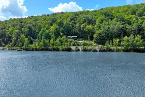 1583 Route 100 Plymouth VT 05056