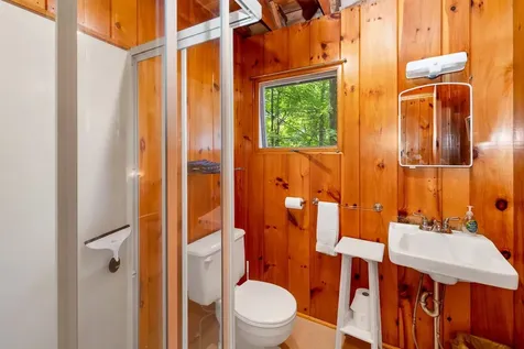 132 Nary Shores Road Wolfeboro NH 03894