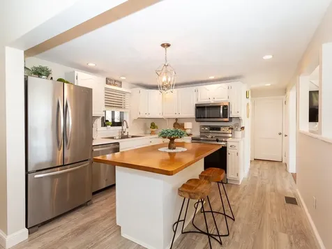 9 Fairfield Drive Hampton NH 03842