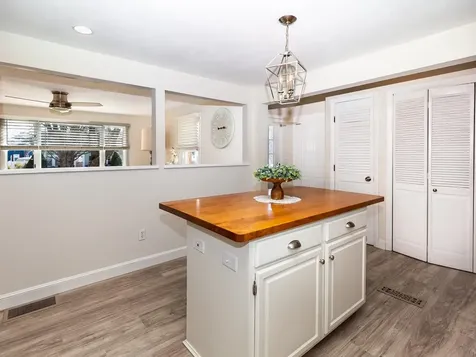 9 Fairfield Drive Hampton NH 03842