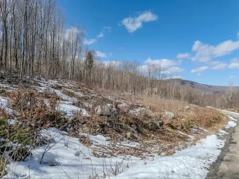 Glade Circle Campton NH 03223