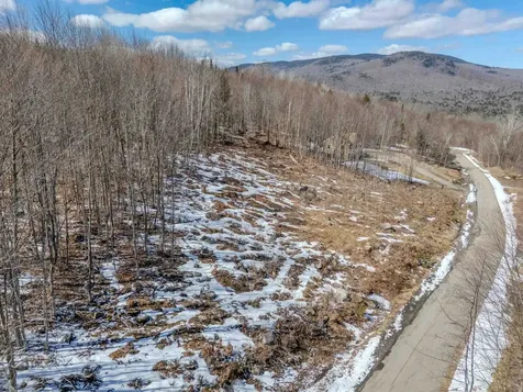 Glade Circle Campton NH 03223