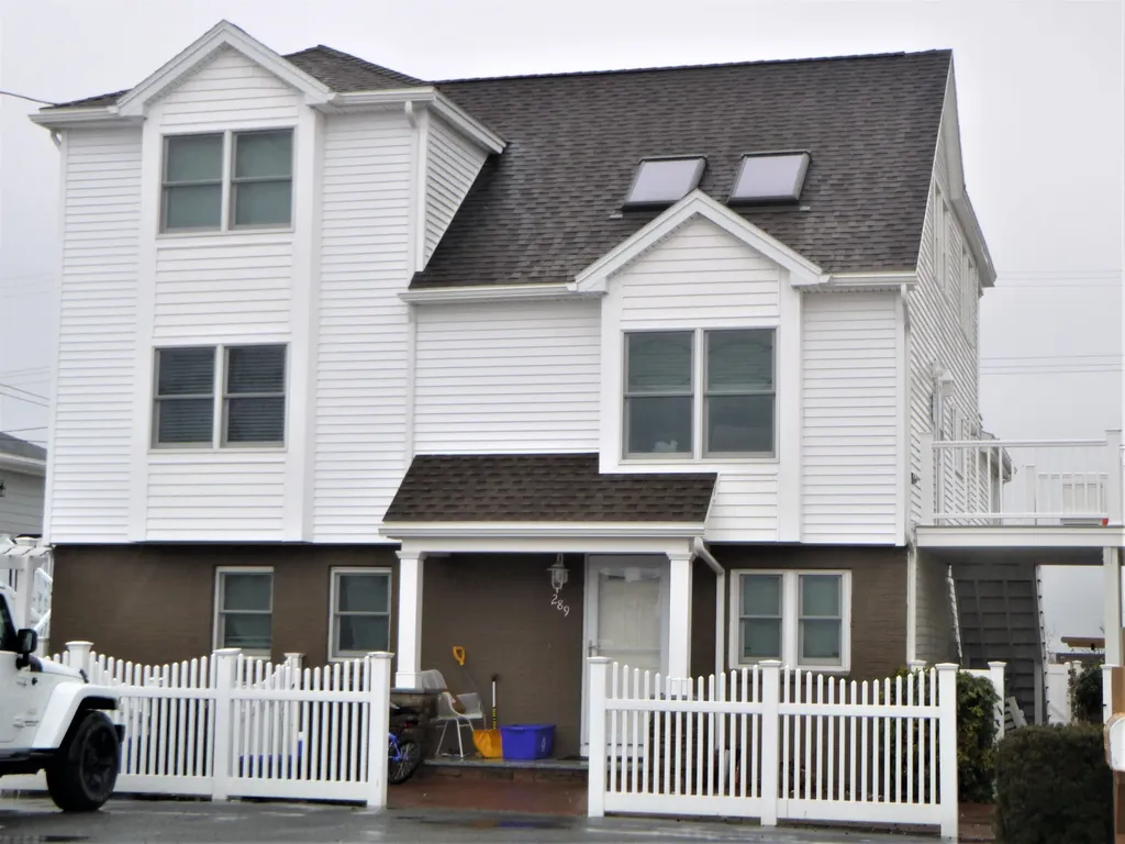 289 Portsmouth Avenue Seabrook NH 03874