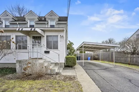26 Grand Avenue Nashua NH 03060
