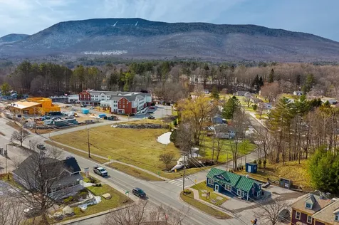4697 Main Street Manchester VT 05255