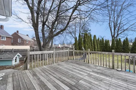 24 Grand Avenue Nashua NH 03060