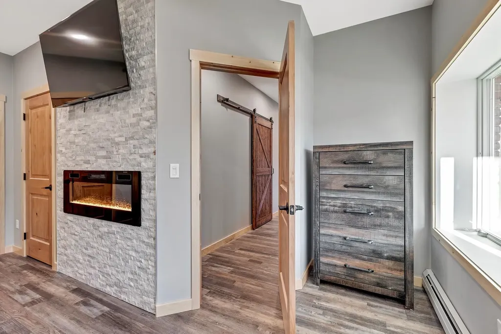 85 Main Street Ludlow VT 05149