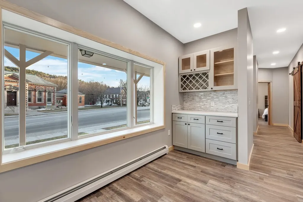 85 Main Street Ludlow VT 05149