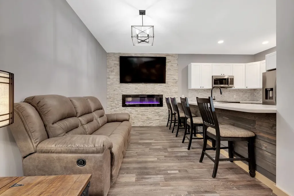 85 Main Street Ludlow VT 05149