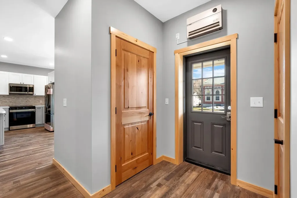 85 Main Street Ludlow VT 05149