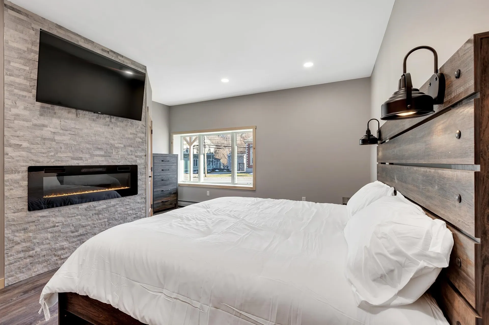 85 Main Street Ludlow VT 05149