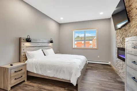 85 Main Street Ludlow VT 05149