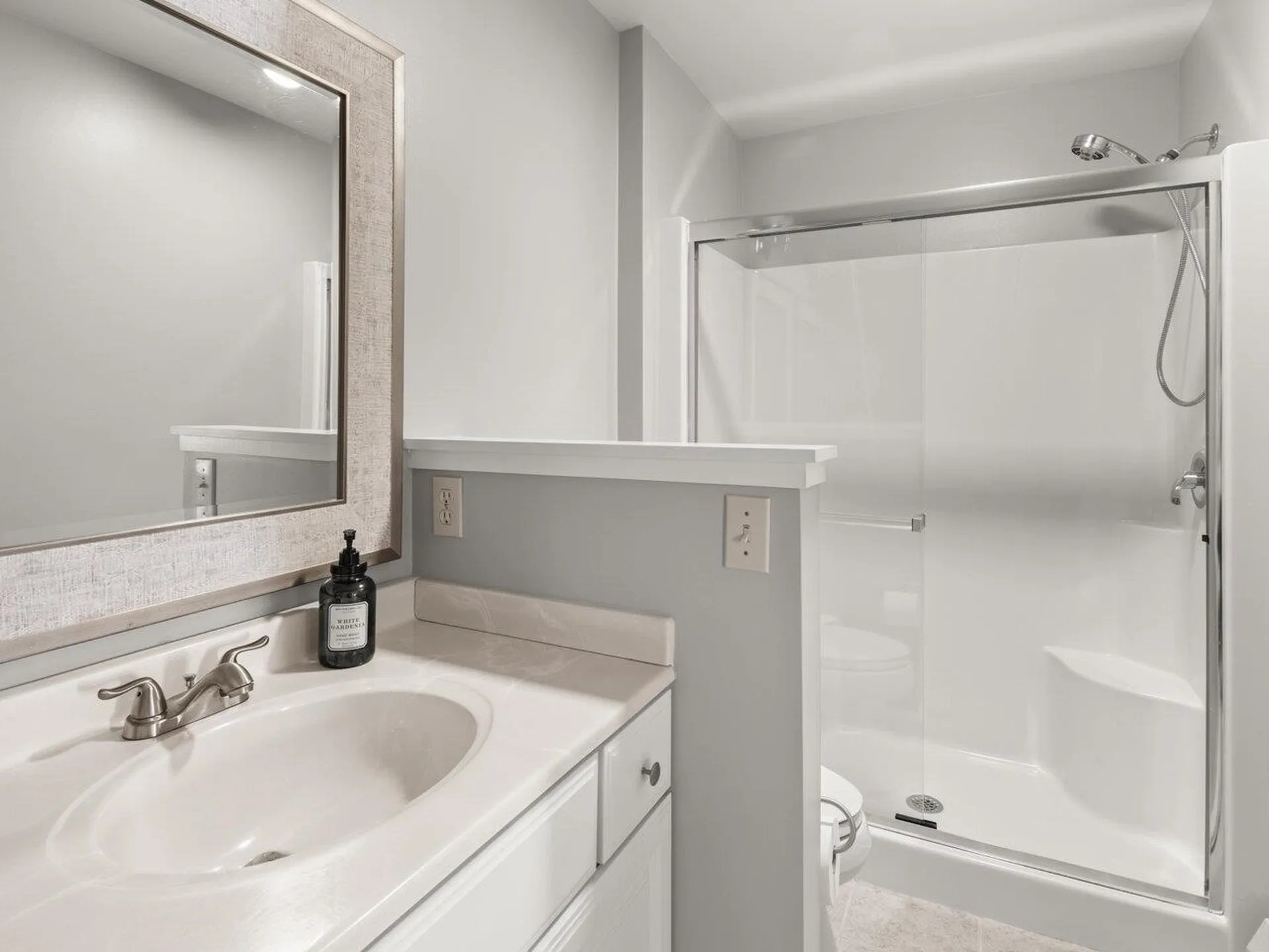 51 Stonington Circle South Burlington VT 05403