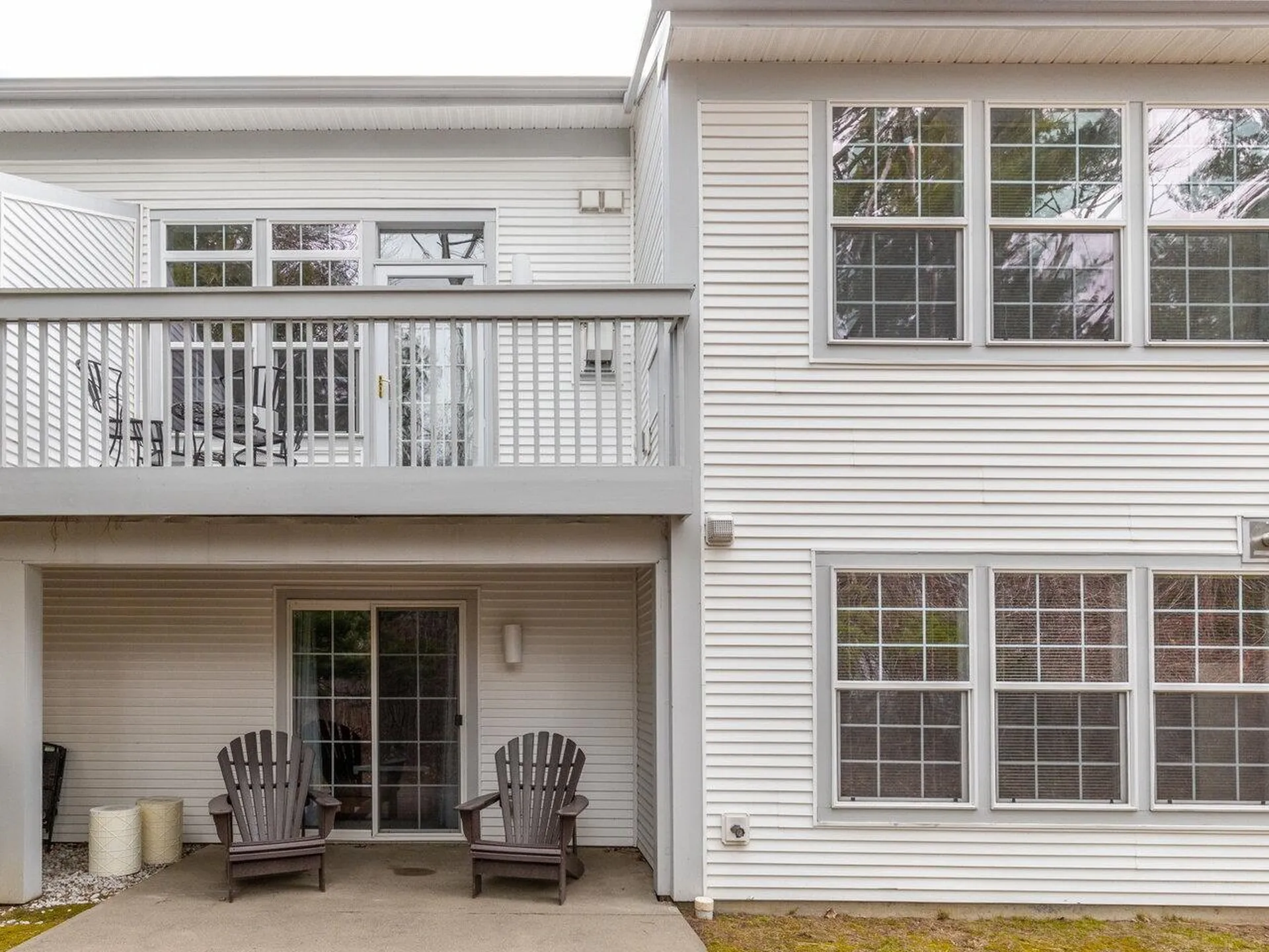 51 Stonington Circle South Burlington VT 05403