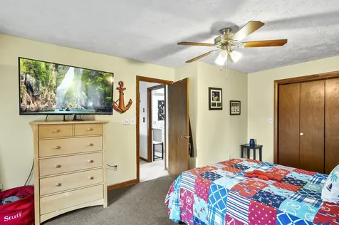 72 Millville Circle Salem NH 03079
