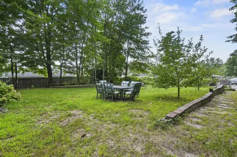 72 Millville Circle Salem NH 03079