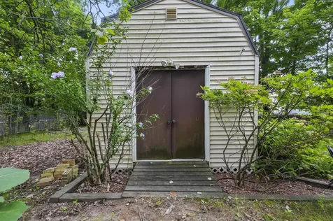 72 Millville Circle Salem NH 03079